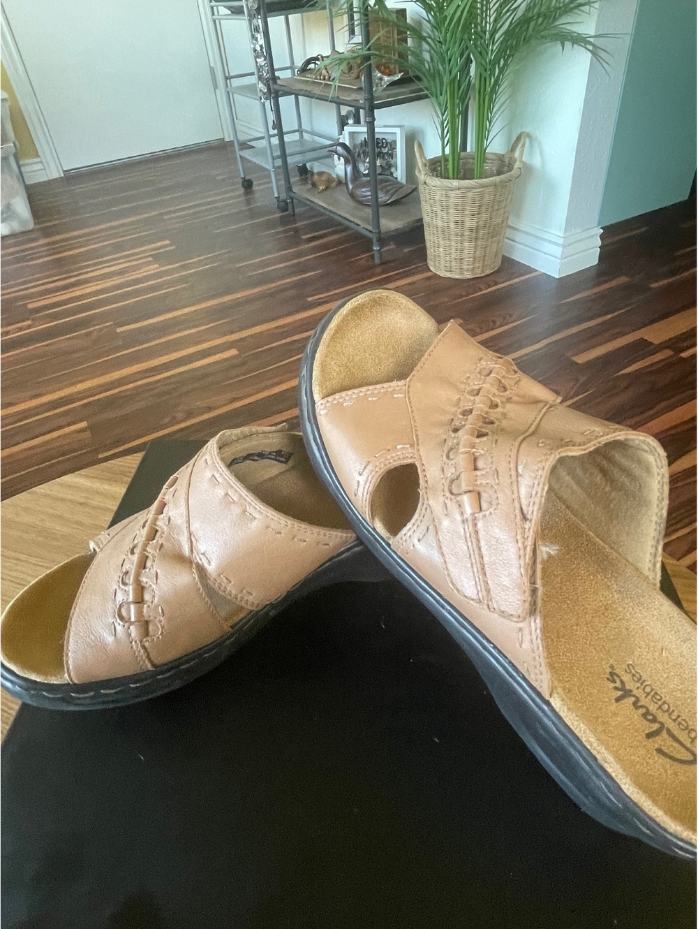Clark’s Bendables Slide Sandals Size 7.5